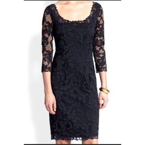 Josie Natori black lace Dahlia dress. Scoop neck. Size 8
